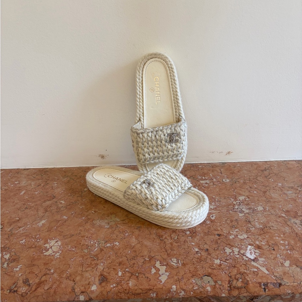 Chanel resort slide